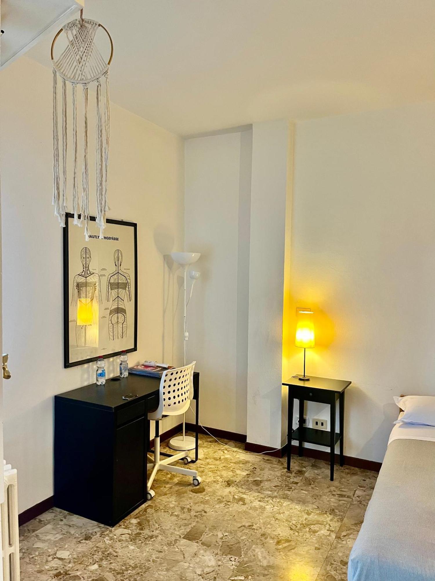 Milano Guest House Экстерьер фото